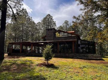 Casa en condominio de 4 habitaciones, Tapalpa · En Venta, Cabaña Amueblada en Tapalpa, Rancho La Atarjea.