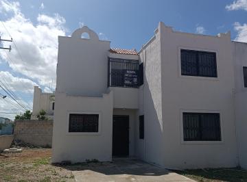 Casa de 4 habitaciones, Mérida · Casa de 4 Recamaras en Esquina, Residencial Pensiones