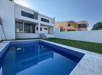 Casa de 4 habitaciones, Temixco · Casa Nueva con Seguridad y Recámara en Planta Baja
