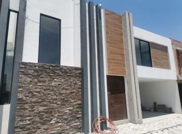 Casa de 3 habitaciones, San Andrés Cholula · Casa en Venta San Andres Cholula, San Rafael Comac con Roof Garden