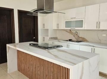 Casa en condominio de 4 habitaciones, Jesús María · Casa en Venta Tres Arroyos