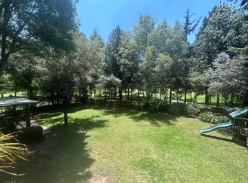 Casa en condominio · 1200m² · 5 Recámaras · 8 Estacionamientos · Amplio Jardin 5 Recámaras a La Renta en Los Encinos