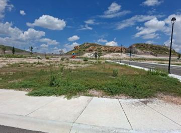 Terreno / Lote · 300m² · Terreno - Fraccionamiento Bosques del Valle