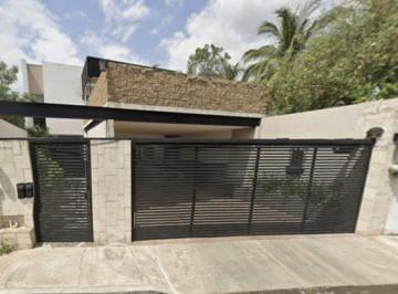 Casa de 4 habitaciones, Mérida · Casa en Venta Montebello, Merida