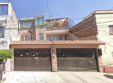 Casa de 4 habitaciones, Gustavo A. Madero · Casa en Venta en Tres Estrellas Gustavo A. Madero