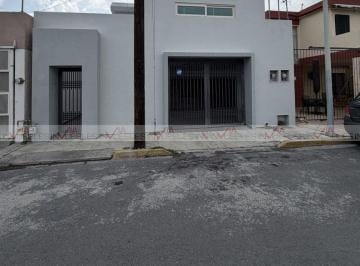 Casa · 226m² · 4 Recámaras · 1 Estacionamiento · Casa en Venta en Nueva Española
