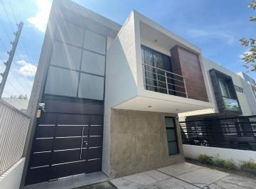 Casa de 4 habitaciones, Zapopan · Casa Renta Bosques Vallarta Cerca Instituto de Ciencias, Up, Tec