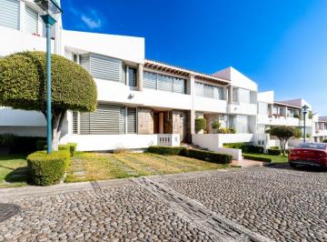 Casa de 3 habitaciones, Cuajimalpa de Morelos · Casa en Venta, Col. Manzanastitla. Cuajimalpa, Ciudad de México
