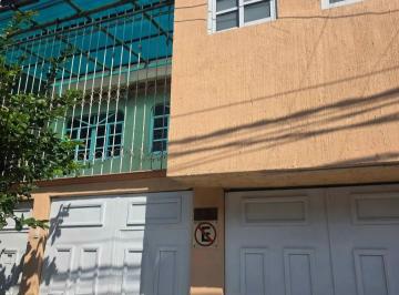 Casa · 281m² · 3 Recámaras · 2 Estacionamientos · Casa en Venta Ciudad Nezahualcoyotl