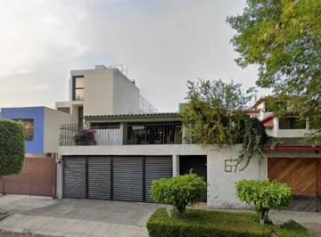 Casa de 3 habitaciones, Coyoacán · Casa en Venta en Paseos de Taxqueña
