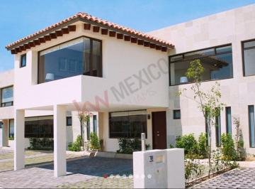 N/A · Casa en Venta en Residencial Lomas Virreyes en Calimaya, Edo. de México