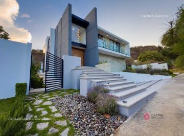 75e56d85f7654e9ffacac3c81c51aeda2b54f656c9e42de434143525aea92064 · Casa de Lujo en Venta Fracc El Palomar Impecable
