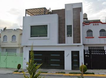 Casa de 4 habitaciones, Pachuca · Casa con 170 m² de Superficie de Terreno, 4 Recámaras en Venta en Pachuca