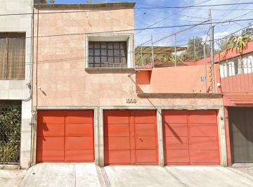 Casa de 4 habitaciones, Gustavo A. Madero · Casa en Remate en Gustavo A. Madero