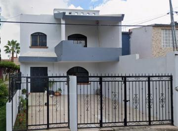 Casa de 3 habitaciones, Zamora · Venta de Casa en Zamora Michoacan