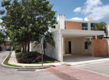 82437053e474be99add768d0116c202605d14ec6731620a78c3430f34891d10b · Casa en Privada en Mérida con Recámara en Planta Baja | Acepta Infonavit