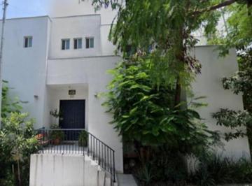 Casa de 4 habitaciones, San Pedro Garza García · Hermosa Casa de Venta en Nuevo Leon