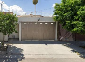 Casa de 3 habitaciones, Torreón · Hermosa Casa en Venta Ubicada en Torreón