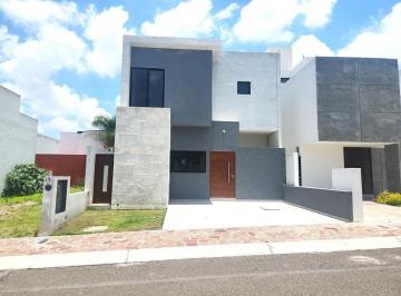 Casa · 187m² · 3 Recámaras · 2 Estacionamientos · Casa en Venta en La Cima Residencial