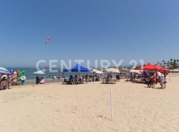 Terreno / Lote · 2453m² · Terreno Frente a La Playa en Venta en Rincón de Guayabitos