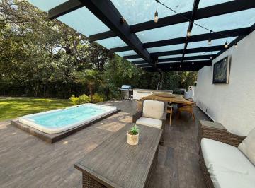 Casa en condominio de 3 habitaciones, Valle de Bravo · Hermosa Casa Dentro de Condominio en Valle de Bravo