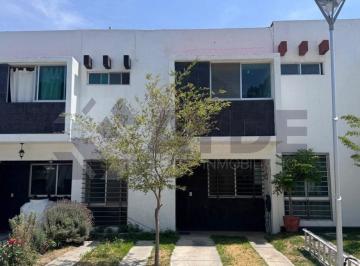 Casa de 4 habitaciones, Zapopan · Casa en Venta en Forét Residencial Int. 117
