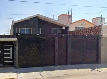 Casa de 4 habitaciones, Tecámac · Casa en Venta en Ojo de Agua Estado de México