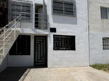 Dúplex de 2 habitaciones, Tonalá · Casa Dúplex en Planta Alta en Fraccionamiento Hacienda Real en Tonala
