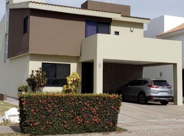 Casa en condominio de 4 habitaciones, Mazatlán · Casa en Residencial Club Real - Diseño, Ubicación y Exclusividad Que Destacan