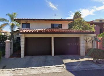 Casa de 4 habitaciones, Tijuana · Casa en Renta en C. Loreto, Lomas de Agua Caliente, Tijuana, B. C.