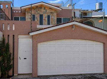 Casa Venta 120m² de 4 habitaciones · Casa en Venta en Valle Quieto, Morelia, Michoacán.