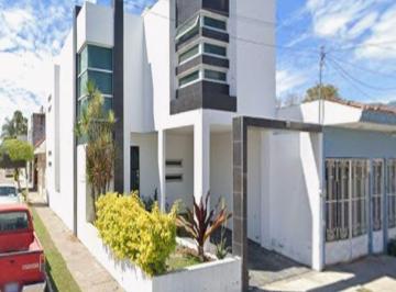 Casa de 3 habitaciones, Tepic · Casa con 187 m² Superficie de Terreno, 3 Habitaciones en Venta en Lagos del Country