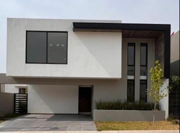 Casa de 4 habitaciones, León · Casa en Venta en Oportunidad, Lomas del Molino IX Excelentes Acabados!