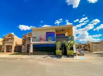 Foto principal · Casa en Venta en California Residencial