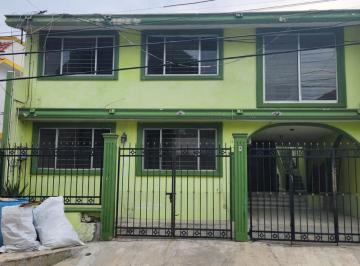 Casa · 310m² · 4 Recámaras · 1 Estacionamiento · Casa en Venta