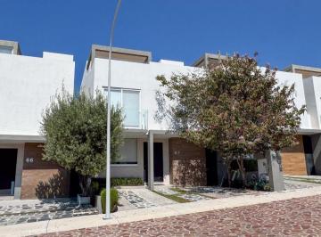 Casa de 3 habitaciones, El Marqués · Casa en Venta en Zibata, El Marques