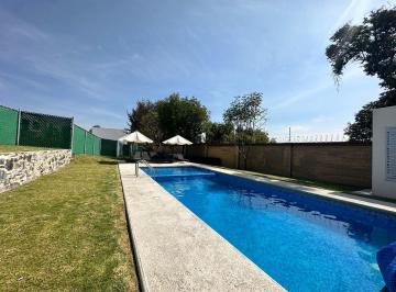 Casa · 205m² · 3 Recámaras · 2 Estacionamientos · Casa en Venta en Lomas de Angelópolis III, Cascatta