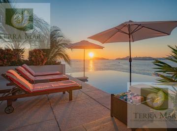Casa · 606m² · 5 Recámaras · 3 Estacionamientos · Casa de 5 Recamaras en Renta en Mariana Brisas, Acapulco