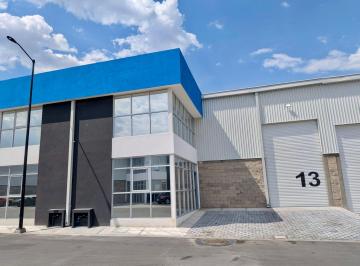 Bodega comercial · 243m² · 5 Estacionamientos · Bodega Industrial en Av Peñasol