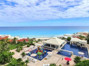 Departamento · 141m² · 2 Recámaras · Departamento Vista Al Mar Cancun