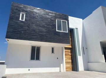 Casa en condominio de 4 habitaciones, El Marqués · Casa Venta Zibata El Marqués, Querétaro. México. 4 Recámaras, Jacuzzi.