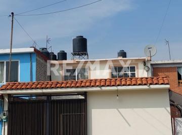 Casa · 105m² · 4 Recámaras · 1 Estacionamiento · Casa en Venta en Bosques de La Hacienda 1era Sección - (4)