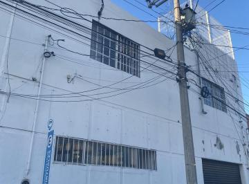 Local comercial · 480m² · Localsan Nicolas