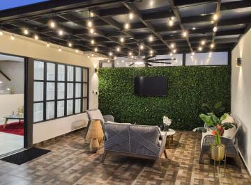 Casa · 360m² · 3 Recámaras · 2 Estacionamientos · Casa en Alina Residencial