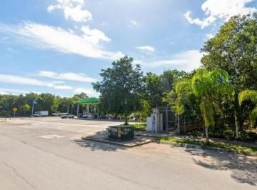 Terreno / Lote · 1176m² · Terreno en Venta Sobre Av 1176 m² en Playa del Carmen