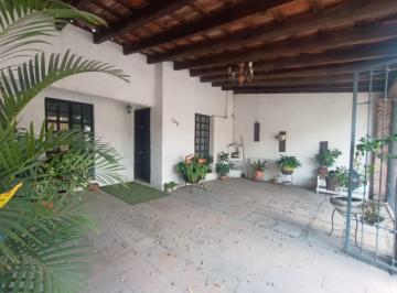 Casa · 150m² · 3 Recámaras · 2 Estacionamientos · Casa en Venta en Fracc. Tecnológico, Querétaro, Qro.