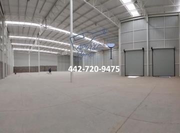 Nave industrial · 260m² · 4 Estacionamientos · Nave Industrial en Renta Corregidora Querétaro.