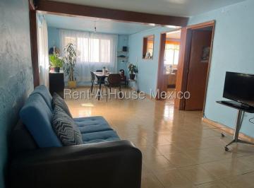 Casa de 4 habitaciones, Texcoco · Casa en Venta en Centro, Texcoco