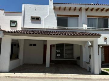 Casa en condominio de 3 habitaciones, Jesús María · Casa en Renta en Arborada Residencial Al Norte de Aguascalientes