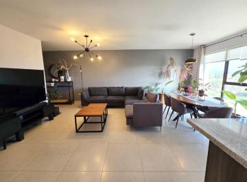 Casa de 3 habitaciones, El Marqués · Casa con Sótano en Zibata (No Incluye Muebles)
